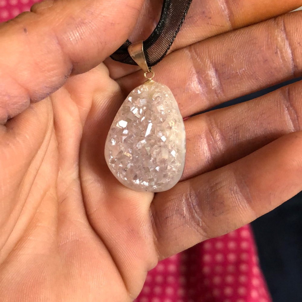 Druzy Agate Necklace Light Pink